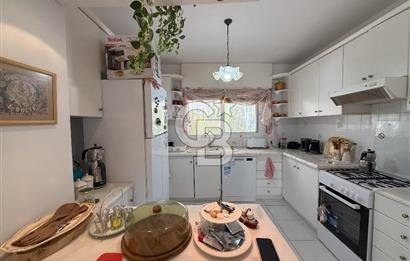 İzmir Çeşme Boyalık, Müstakil Havuzlu 4 + 1 Satılık Villa