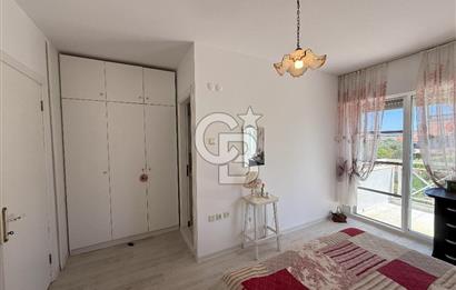 İzmir Çeşme Boyalık, Müstakil Havuzlu 4 + 1 Satılık Villa