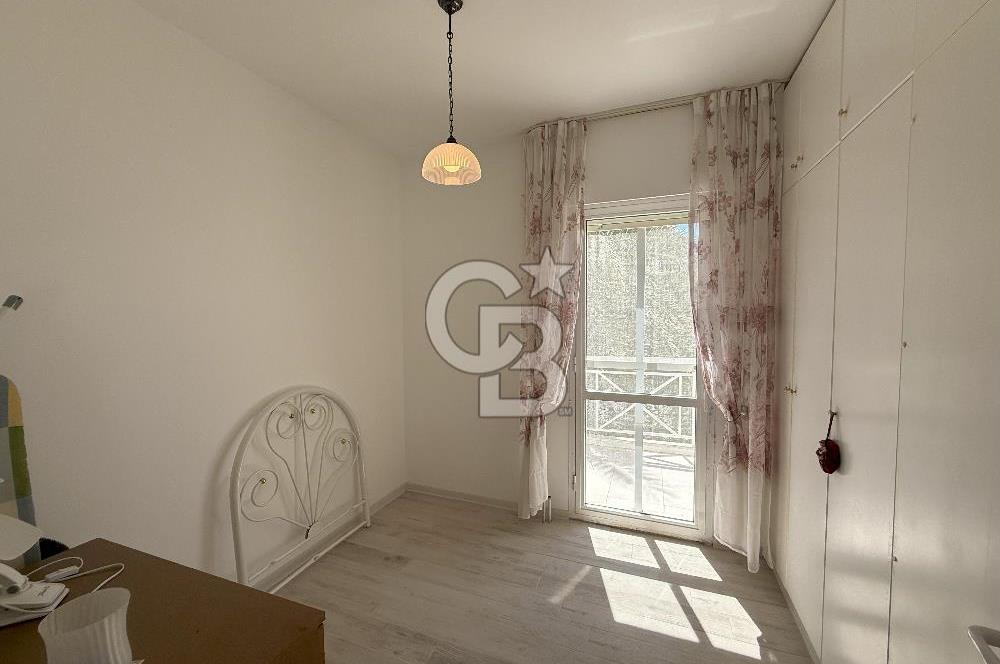 İzmir Çeşme Boyalık, Müstakil Havuzlu 4 + 1 Satılık Villa
