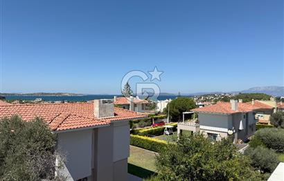 İzmir Çeşme Boyalık, Müstakil Havuzlu 4 + 1 Satılık Villa