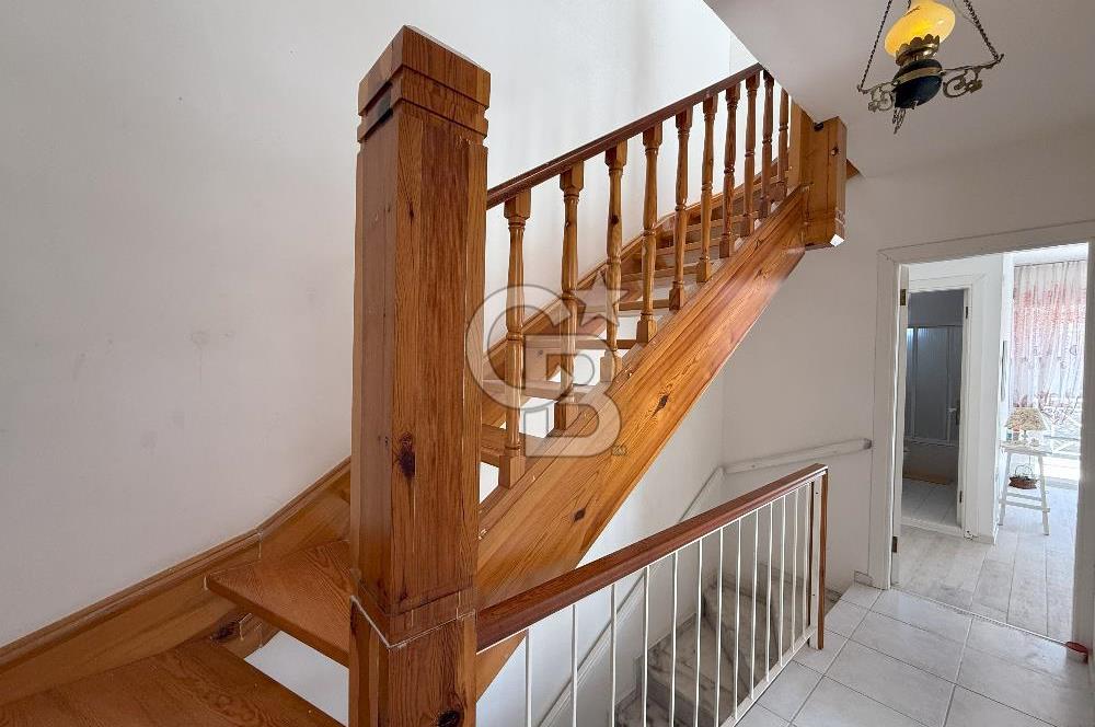 İzmir Çeşme Boyalık, Müstakil Havuzlu 4 + 1 Satılık Villa