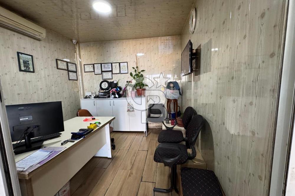 Gaziemir Altıncı Sanayi Sitesinde 100 m2 Satılık İşyeri