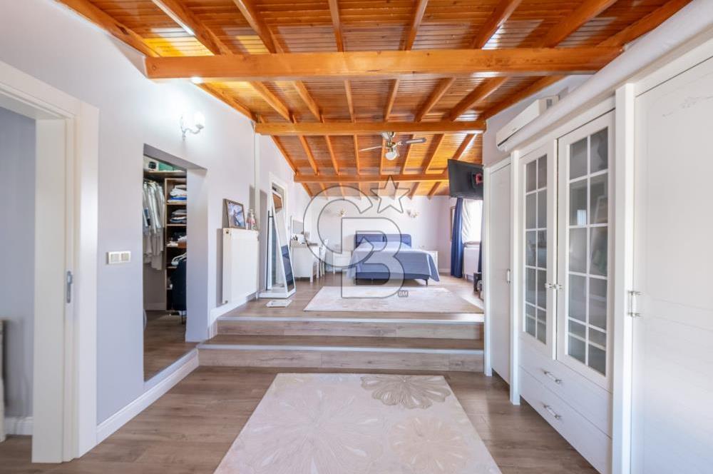 Kahramandere’de 300 m² Net Kullanımlı, Şömineli 5+1 Lüks Villa – Özel Kış Bahçeli