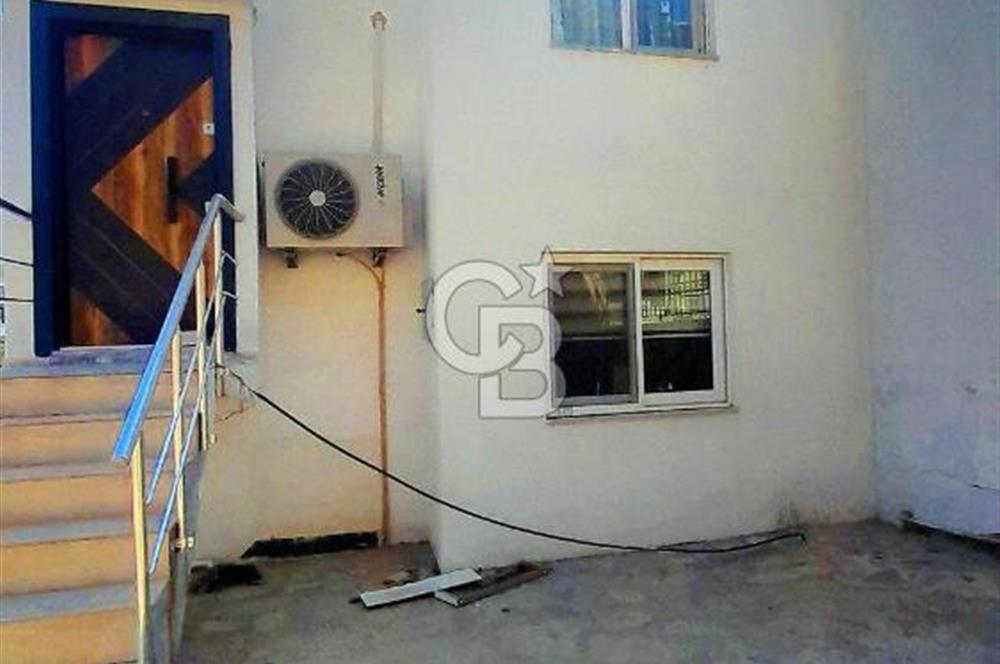 BODRUM MİLAS'TA ÖZEL PLAJLI YENİLENMİŞ TREPLEKS VİLLA