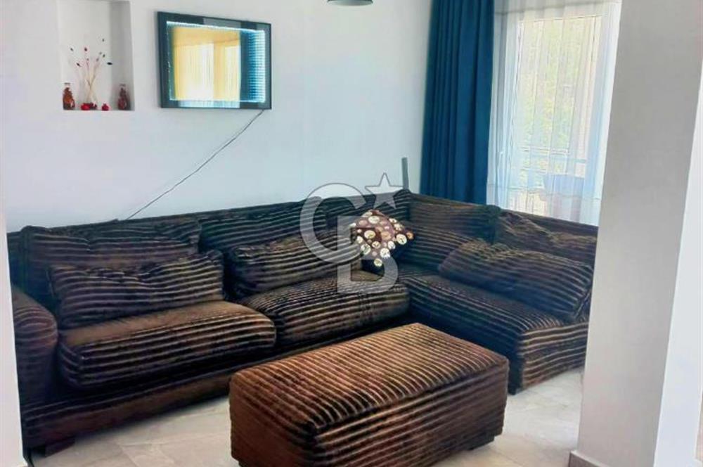 BODRUM MİLAS'TA ÖZEL PLAJLI YENİLENMİŞ TREPLEKS VİLLA