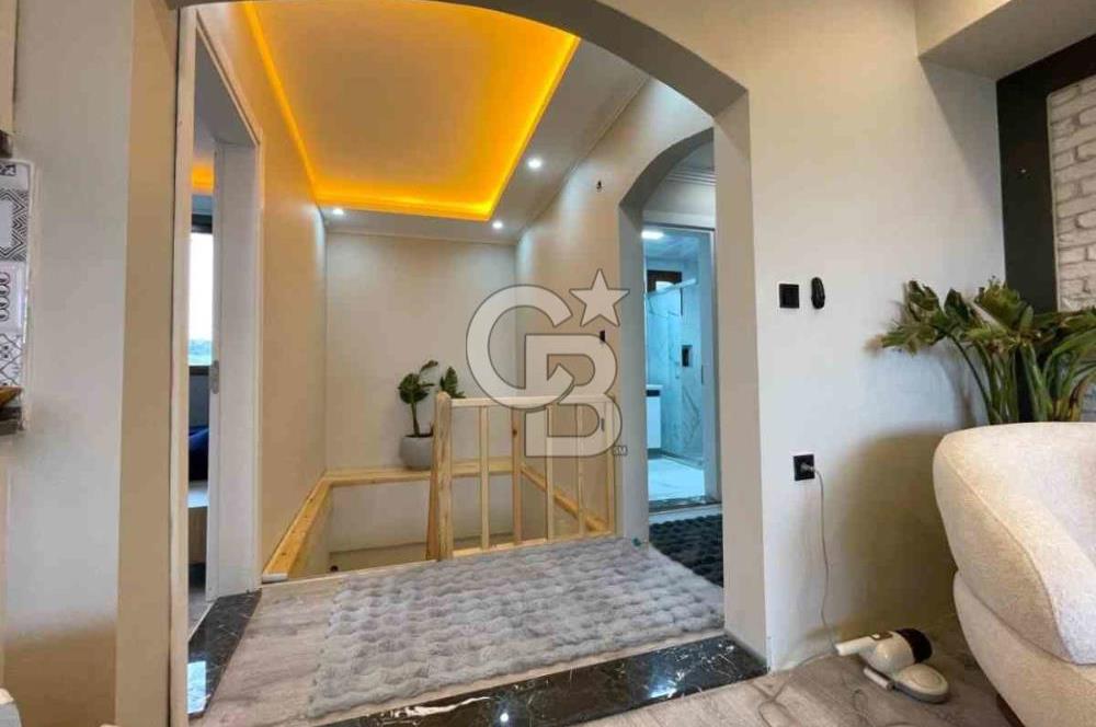 Yeni Foça Panoramik Deniz Manzaralı 3+1 Lüks Dubleks Satılık