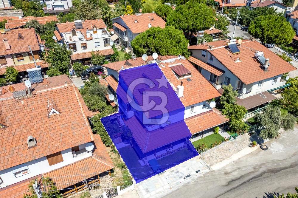 URLA ÖZBEK MAH. SATILIK SİTE İÇERİSİNDE 3+1 MÜSTAKİL EV