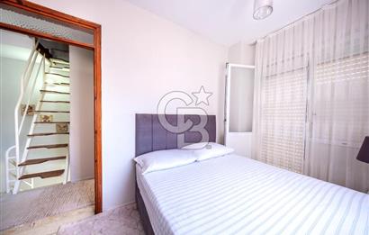 URLA ÖZBEK MAH. SATILIK SİTE İÇERİSİNDE 3+1 MÜSTAKİL EV