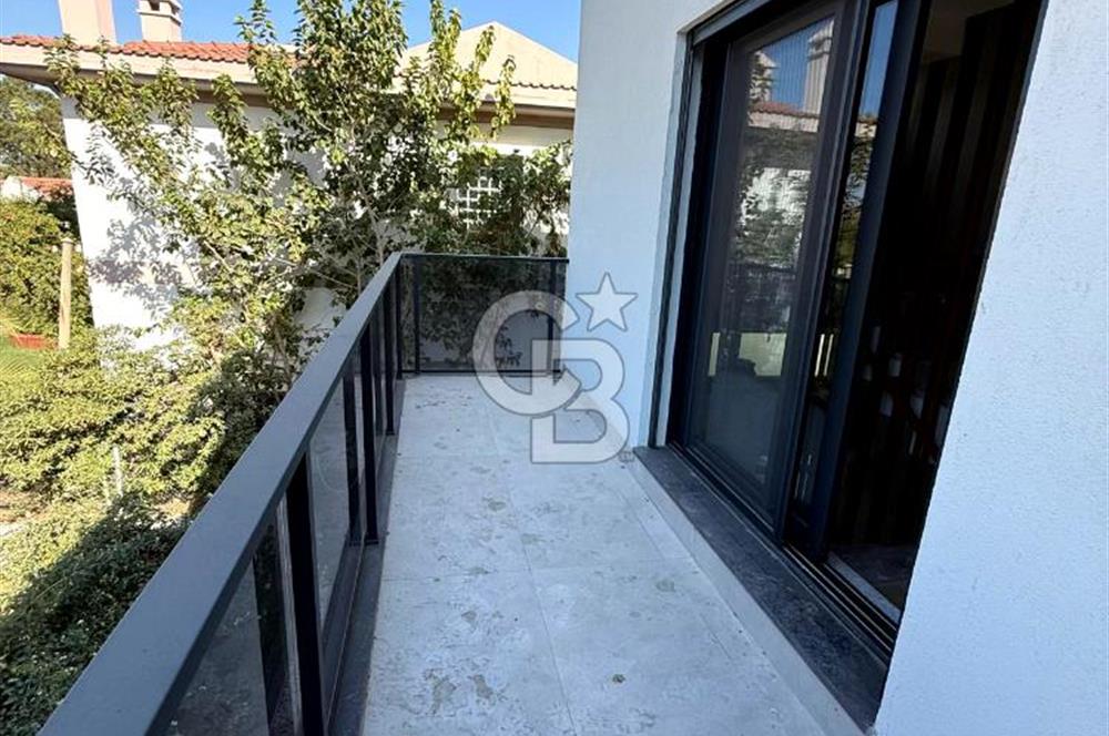 JASSE'DEN ULTRA LÜKS 4+1 AKILLI SİSTEMLİ SATILIK VİLLA