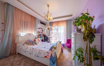 GÜZELBAHÇE KAHRAMANDEREDE BUTİK SİTE İÇERİSİNDE KİRALIK VİLLA