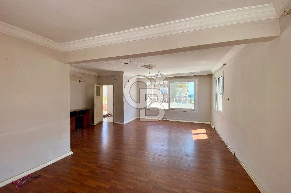 Mersin Yenişehir Palmiye Mahallesi – Kiralık 3+1 Çatı Katı Daire 