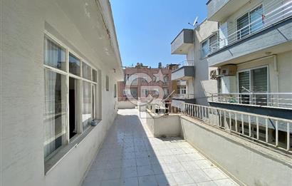 Mersin Yenişehir Palmiye Mahallesi – Kiralık 3+1 Çatı Katı Daire 