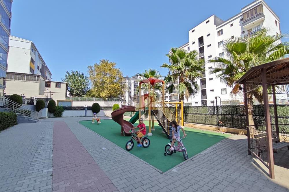 Karabağlar Günaltay Mahallesinde Lux 2+1 Şehir Manzaralı Ferah Daire