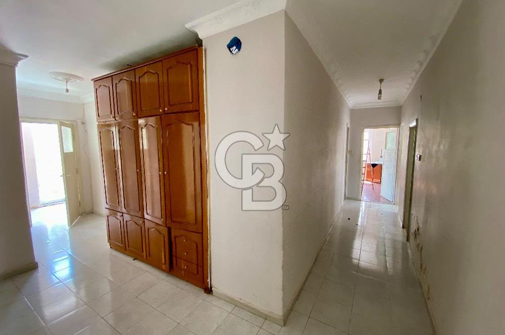 Mersin Yenişehir Palmiye Mahallesi – Kiralık 3+1 Çatı Katı Daire 
