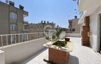 Mersin Yenişehir Palmiye Mahallesi – Kiralık 3+1 Çatı Katı Daire 