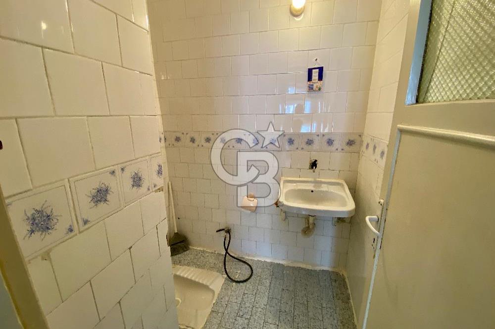 Mersin Yenişehir Palmiye Mahallesi – Kiralık 3+1 Çatı Katı Daire 