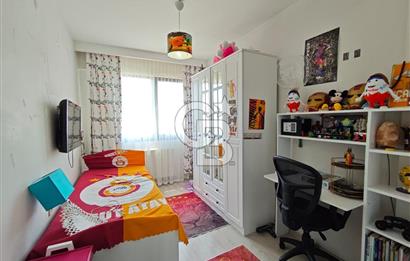 Karabağlar Günaltay Mahallesinde Lux 2+1 Şehir Manzaralı Ferah Daire