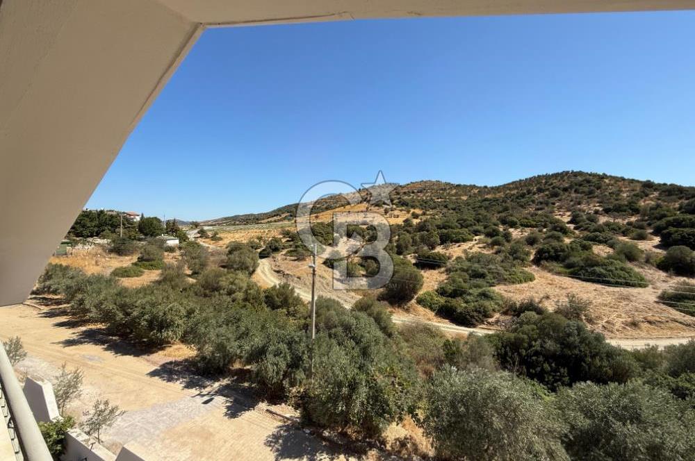 Urla Bademler Hekimköy Sitesinde Satılık 5+1 Villa