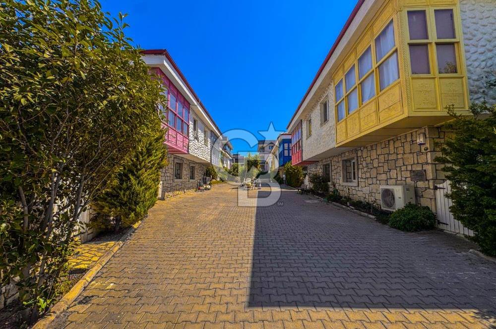 Seferihisar Camikebir' de Satılık Müstakil Havuzlu Taş Konaklar