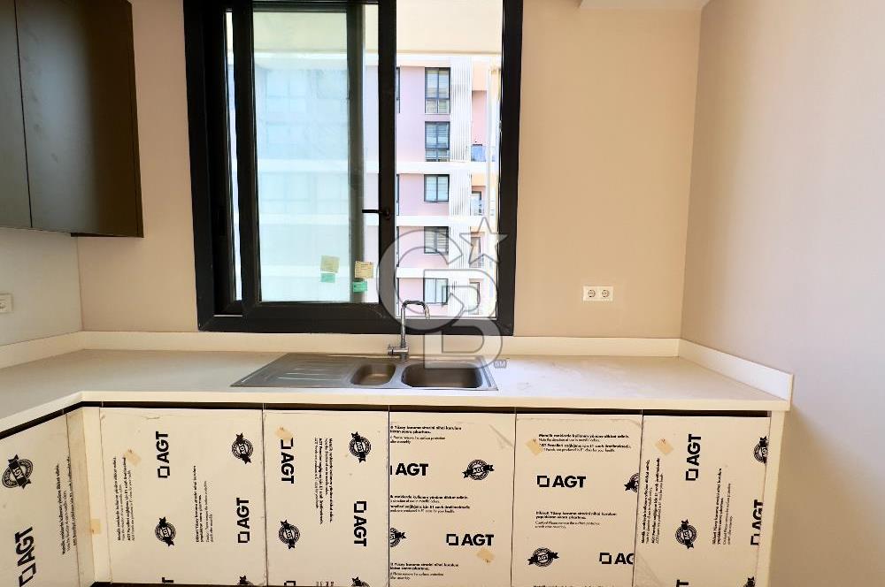 YENİŞEHİR 34. CADDE RİTİM HOME SİTESİNDE KİRALIK 3+1 DAİRE