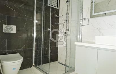Green Park Çiğli'de Havuz Cepheli Satılık Sıfır 2+1 Daire