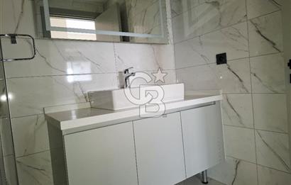 Green Park Çiğli'de Havuz Cepheli Satılık Sıfır 2+1 Daire