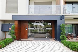 Green Park Çiğli'de Havuz Cepheli Satılık Sıfır 2+1 Daire