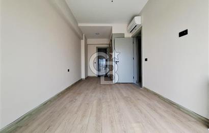 Green Park Çiğli'de Havuz Cepheli Satılık Sıfır 2+1 Daire