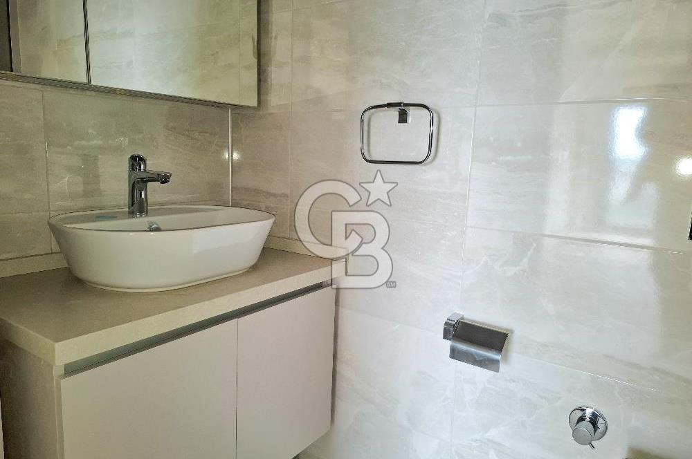 Green Park Çiğli'de Havuz Cepheli Satılık Sıfır 2+1 Daire