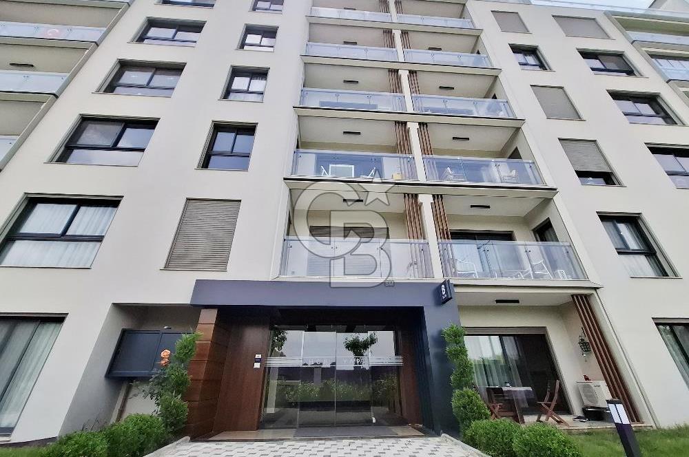 Green Park Çiğli'de Havuz Cepheli Satılık Sıfır 2+1 Daire