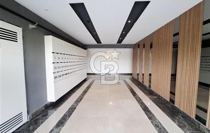 Green Park Çiğli'de Havuz Cepheli Satılık Sıfır 2+1 Daire