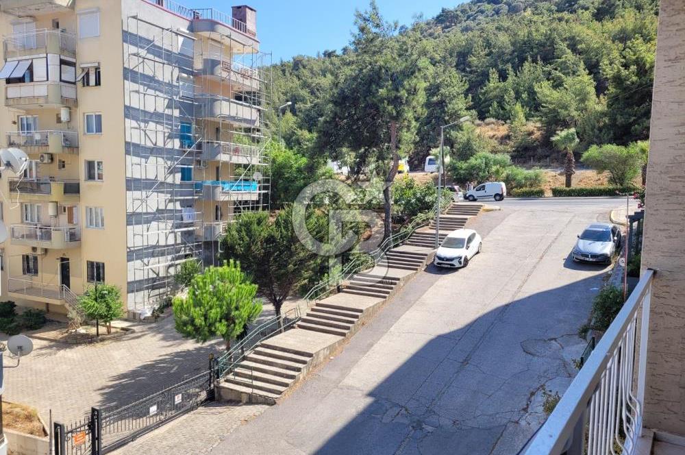 Balçova Ekonomi Ünv. Yakını 3+1 Kiralık Daire
