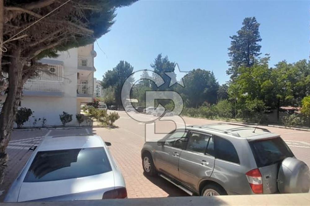 ÇİĞLİ BALATÇIK'TA FULL MANZARALI 3+1 ÇİFT ASANSÖRLÜ 140 m2 AÇIK OTOPARKLI DAİRE