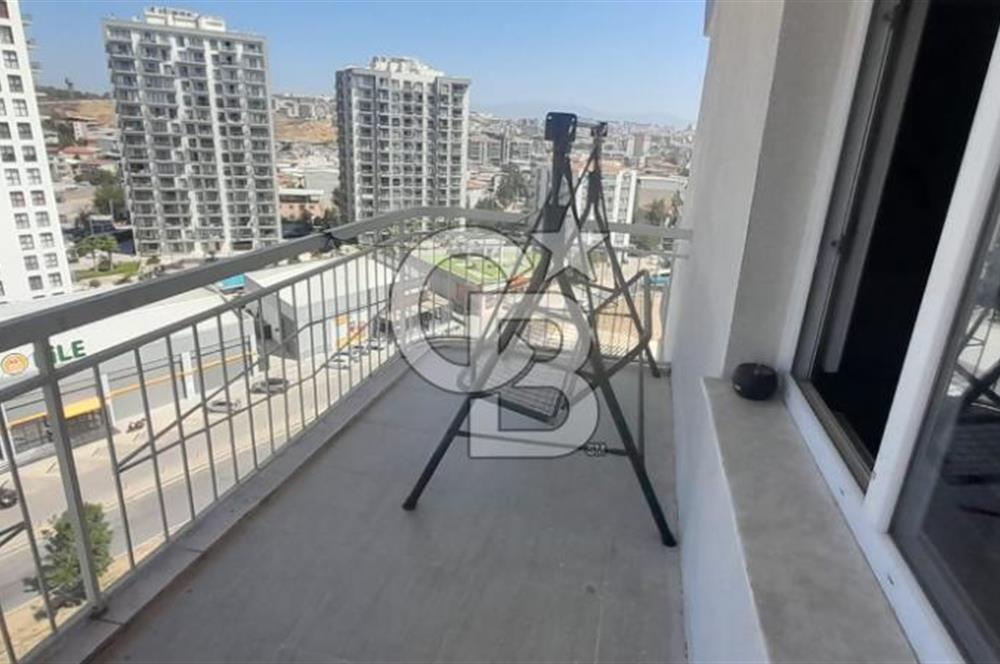 ÇİĞLİ BALATÇIK'TA FULL MANZARALI 3+1 ÇİFT ASANSÖRLÜ 140 m2 AÇIK OTOPARKLI DAİRE