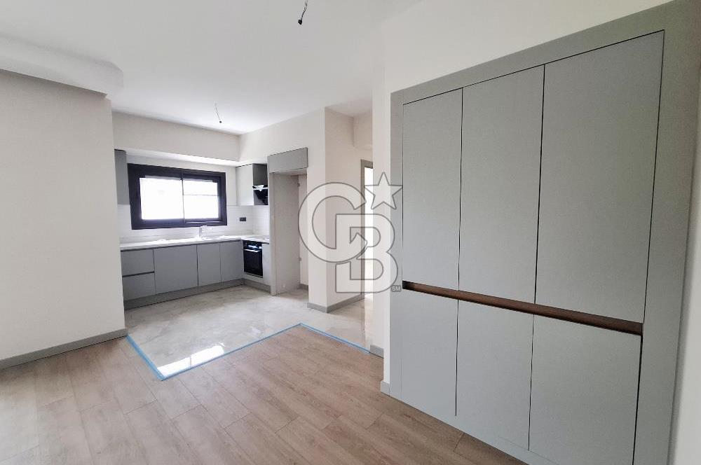 Green Park Çiğli'de Havuz Cepheli Satılık Sıfır 2+1 Daire