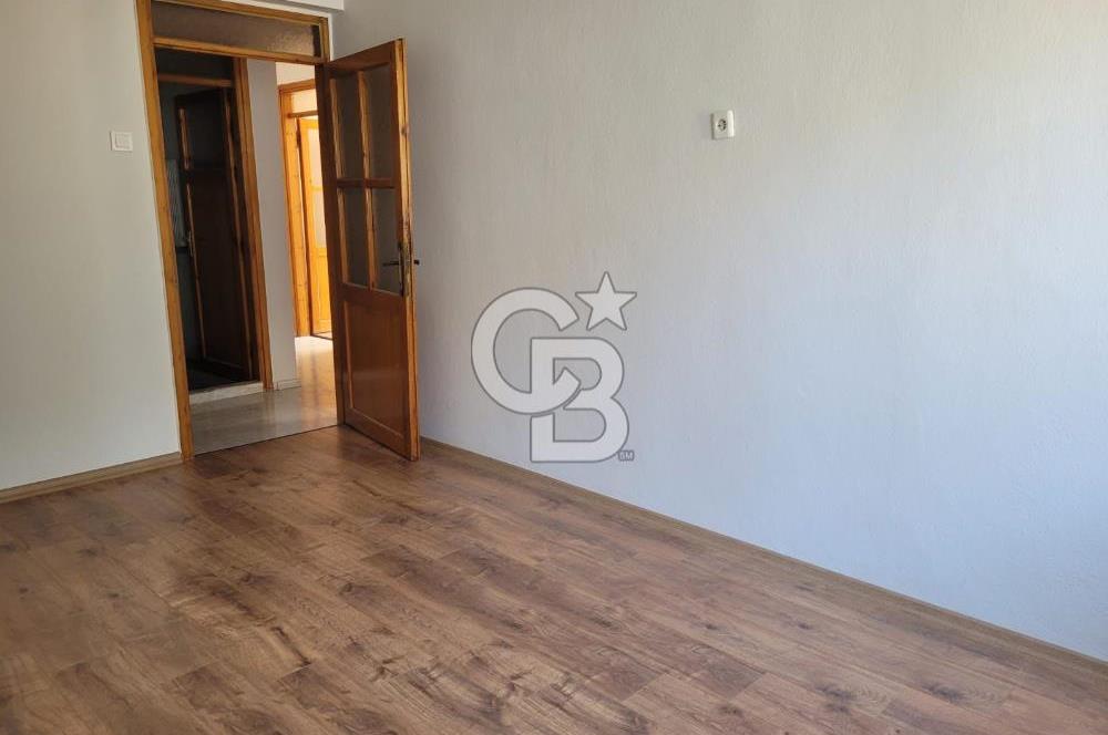 Balçova Ekonomi Ünv. Yakını 3+1 Kiralık Daire