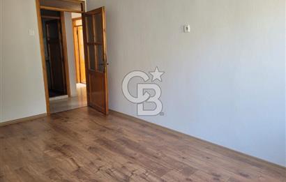 Balçova Ekonomi Ünv. Yakını 3+1 Kiralık Daire