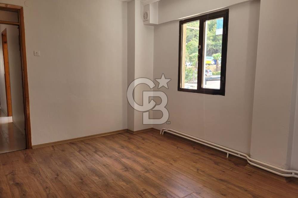 Balçova Ekonomi Ünv. Yakını 3+1 Kiralık Daire