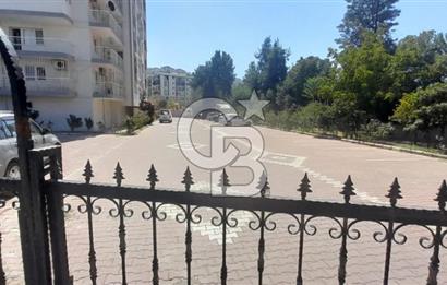 ÇİĞLİ BALATÇIK'TA FULL MANZARALI 3+1 ÇİFT ASANSÖRLÜ 140 m2 AÇIK OTOPARKLI DAİRE