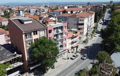 CB KiNG'DEN NEF'E YAKIN CADDE ÜZERİNDE EŞYALI 1+1 KİRALIK DAİRE