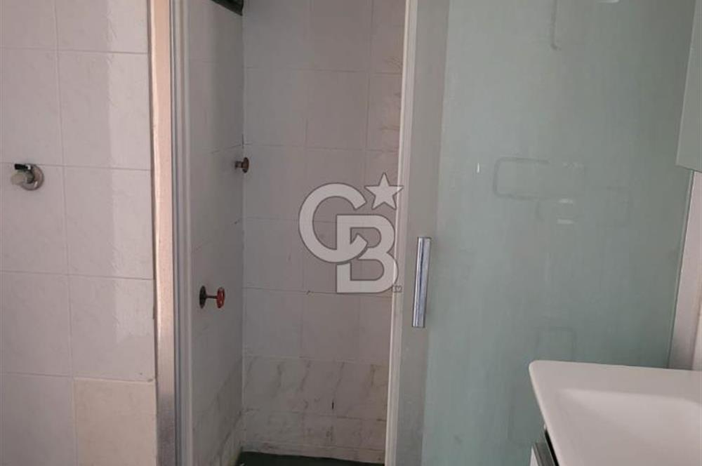 Balçova Ekonomi Ünv. Yakını 3+1 Kiralık Daire