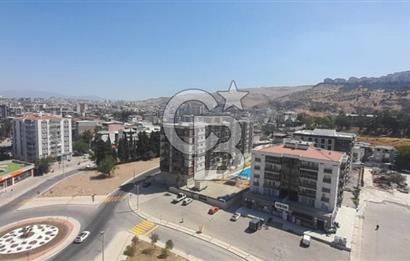 ÇİĞLİ BALATÇIK'TA FULL MANZARALI 3+1 ÇİFT ASANSÖRLÜ 140 m2 AÇIK OTOPARKLI DAİRE