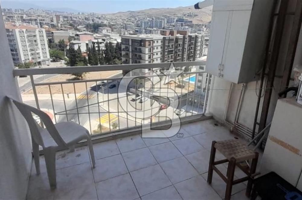 ÇİĞLİ BALATÇIK'TA FULL MANZARALI 3+1 ÇİFT ASANSÖRLÜ 140 m2 AÇIK OTOPARKLI DAİRE