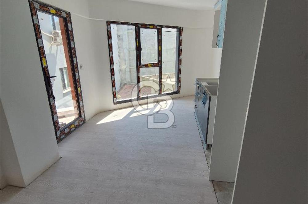 MENEMEN SEYREK BAKIRÇAY ÜNİVERSİTESİ YAKINI 1+1 SATILIK DAİRE
