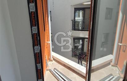MENEMEN SEYREK BAKIRÇAY ÜNİVERSİTESİ YAKINI 1+1 SATILIK DAİRE