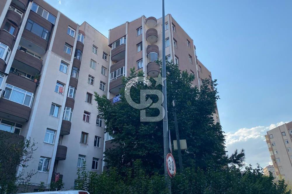 ATAŞEHİR, EMAAR SQUARE YAKINI, SİTE İÇİ , YAPILI 3+1 SATILIK