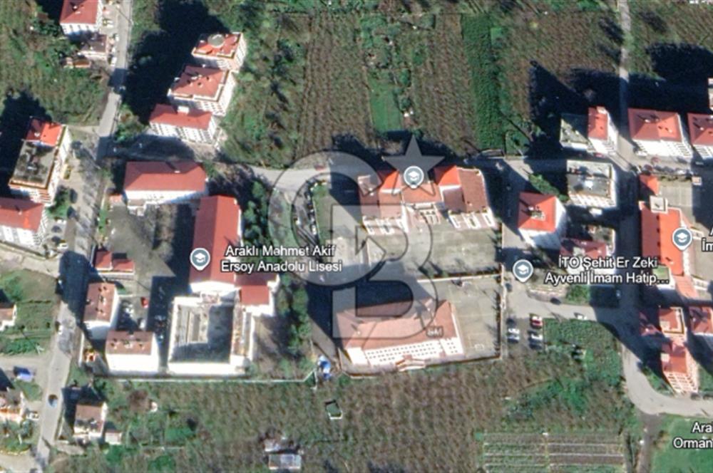 ARAKLI LİSELER KONUMLU SATILIK İMARA DÜZ AÇIK ARSA