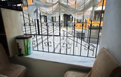 SÜTLÜCE' DE KULLANIŞLI NET 80 M2, 2+1, ASANSÖRLÜ SATILIK DAİRE