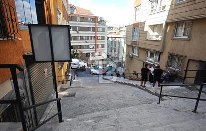 SÜTLÜCE' DE KULLANIŞLI NET 80 M2, 2+1, ASANSÖRLÜ SATILIK DAİRE
