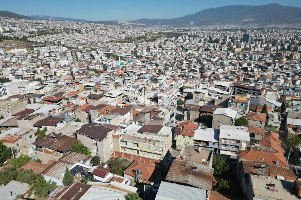 CB.ROUTE'DAN BAYRAKLI MUHİTTİN ERENERDE 4 KAT İMARLI ARSA